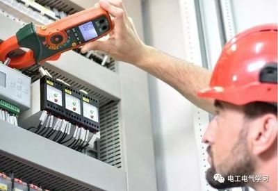 工厂电工与家电安装工 同为电工，薪资背后谁的心酸？